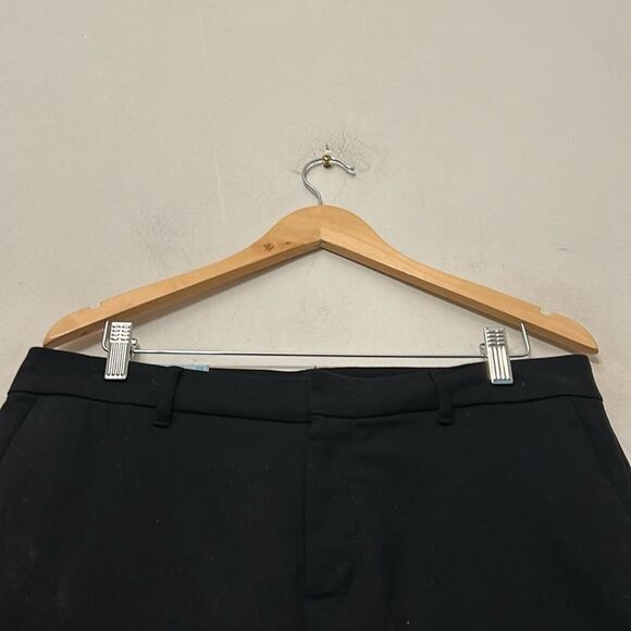 Old Navy black plus court regular cropped pants Size 12 New - Picture 3 of 10